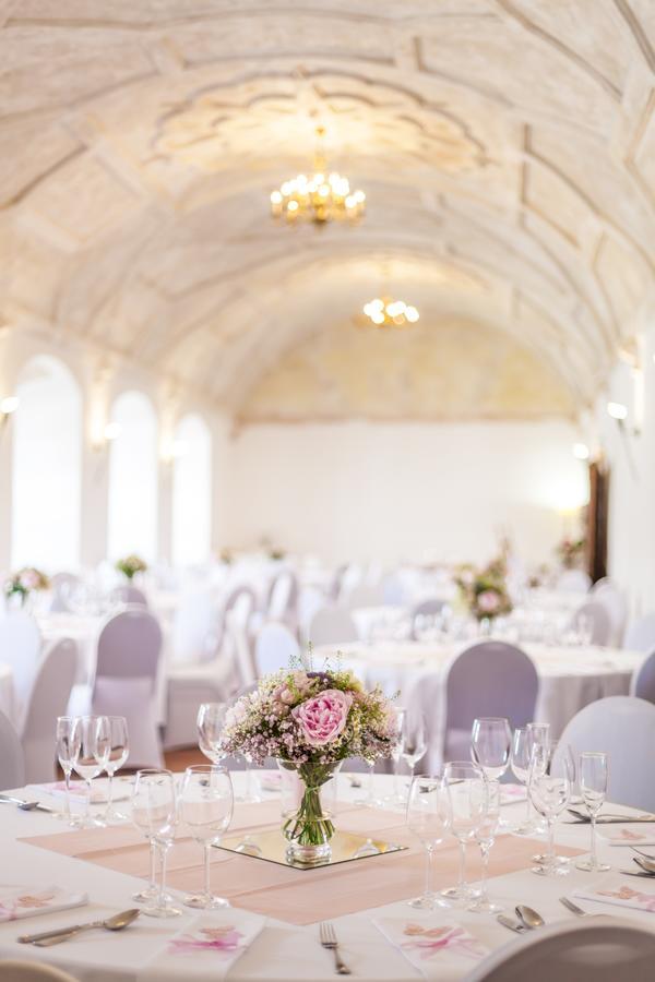 Zamek Kolstejn - Hotel Chateau Goldenstein Бранна Экстерьер фото
